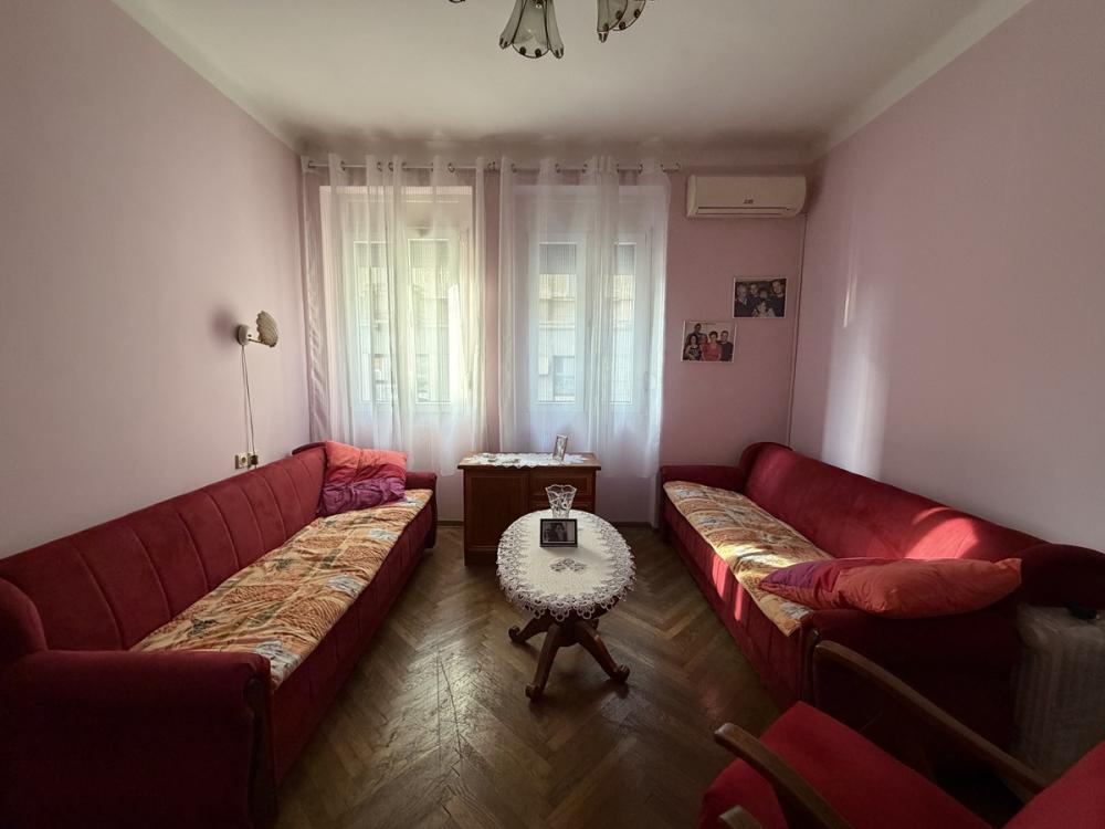 Slika 1 - Jelisavete Načić, Dvosoban stan na prodaju, 49m2, 215.000€